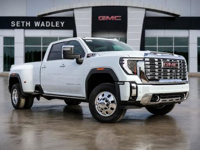 New 2026 GMC Sierra 3500 Denali w/ Denali Reserve Package