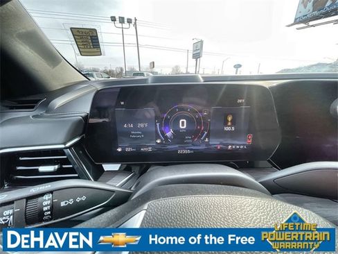 Used 2025 Chevrolet Tahoe Z71 AWD/4WD image 11