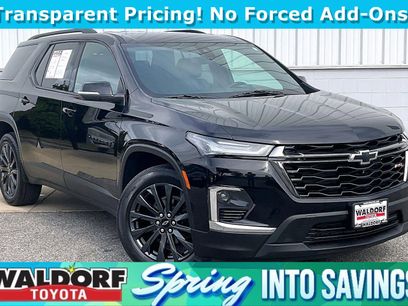 Used 2023 Chevrolet Traverse RS