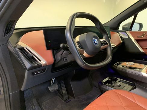 Used 2023 BMW iX M60 w/ Executive Package AWD/4WD image 18