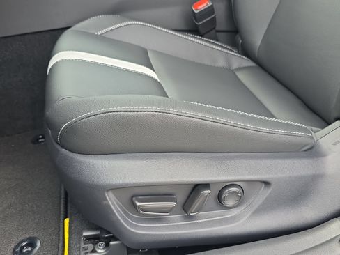 New 2026 Toyota Camry SE FWD image 25