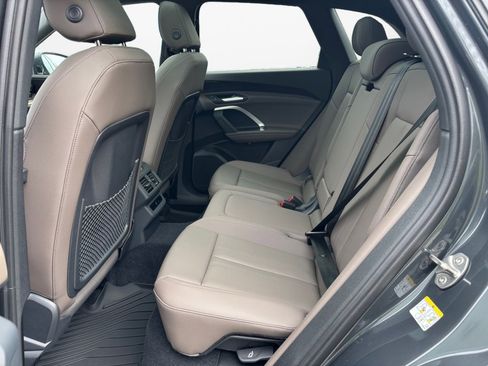 New 2026 Audi Q5 Premium image 13