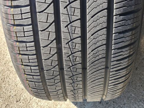 Used 2021 Mercedes-Benz GLS 450 4MATIC image 11