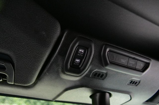 Used 2021 Jeep Wrangler Unlimited Rubicon AWD/4WD image 11