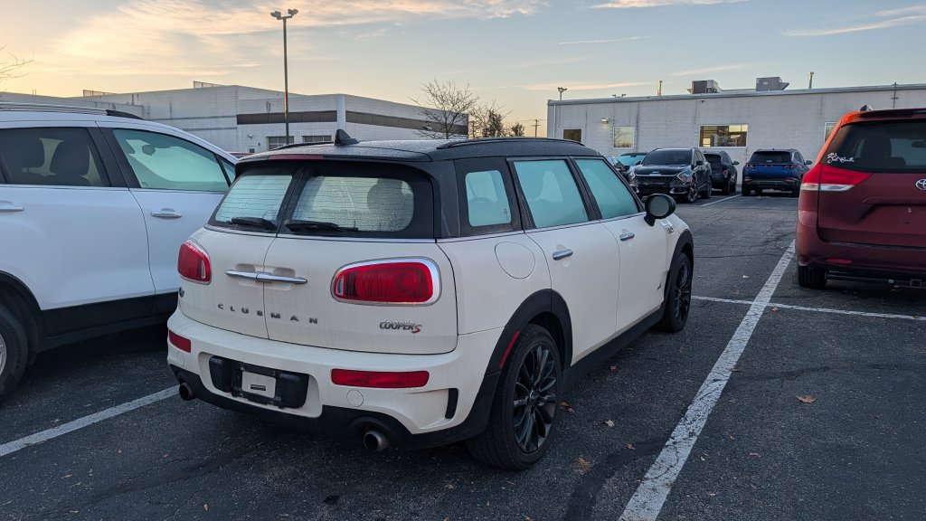 Used 2017 MINI Cooper Clubman S AWD/4WD image 3