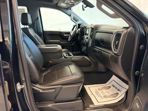 Used 2021 Chevrolet Silverado 1500 LT Trail Boss w/ Convenience Package II image 33