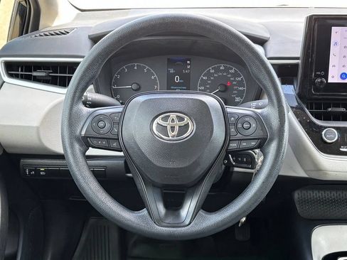 Used 2023 Toyota Corolla LE FWD image 14