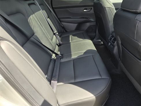 New 2025 Nissan Murano SL image 11