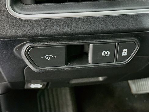 Used 2025 Kia K4 FWD image 17