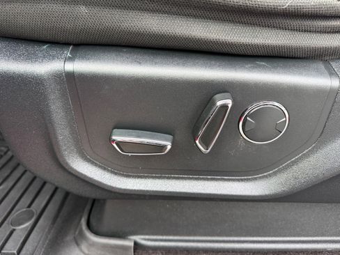 Used 2017 Ford F150 XLT w/ Equipment Group 302A Luxury image 20