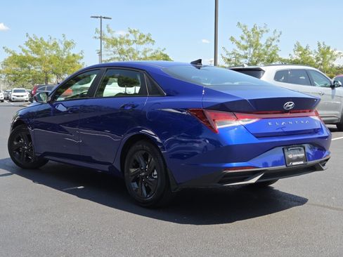 Used 2023 Hyundai Elantra SEL FWD image 19