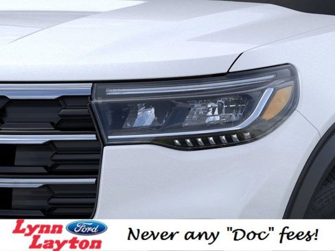 New 2026 Ford Explorer Active w/ Active Comfort Package image 18