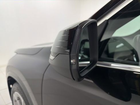 Used 2026 BMW X1 xDrive28i w/ Convenience Package AWD/4WD image 9