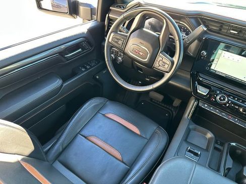 Certified 2024 GMC Sierra 2500 AT4 w/ AT4 Preferred Package image 24
