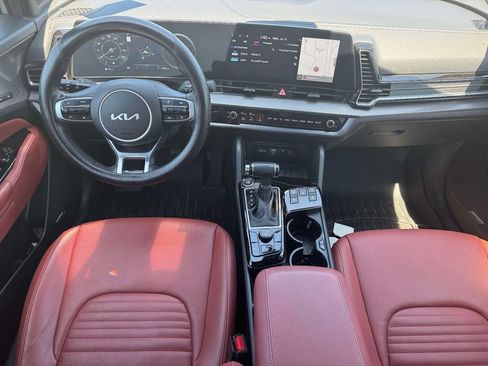 Used 2024 Kia Sportage SX AWD/4WD image 11