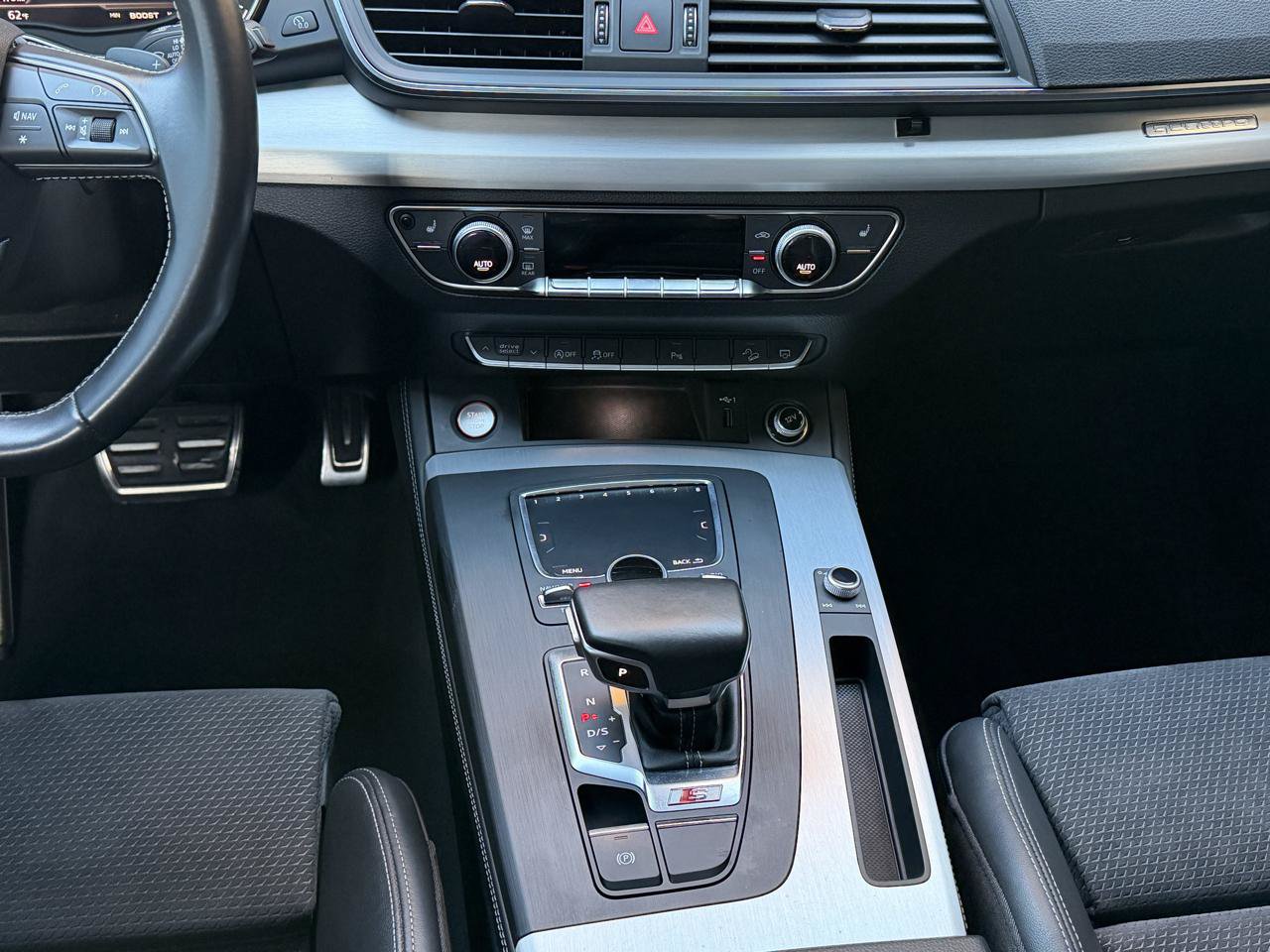 Used 2020 Audi SQ5 Premium Plus w/ Premium Plus Package AWD/4WD image 44