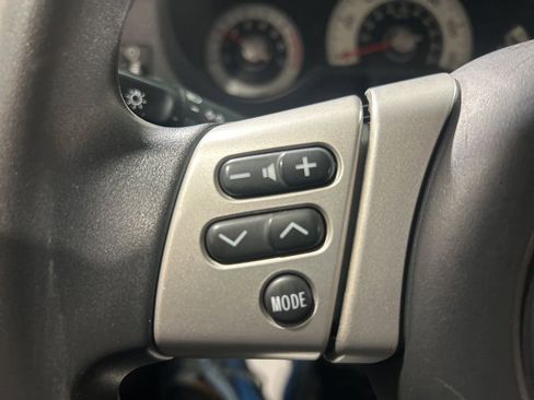 Used 2014 Toyota FJ Cruiser 4WD image 29