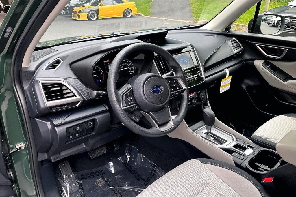 Certified 2024 Subaru Forester AWD/4WD image 10