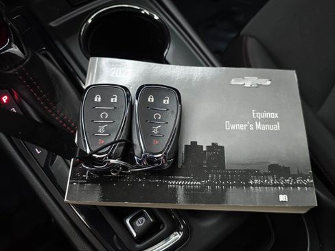 Used 2022 Chevrolet Equinox RS AWD/4WD image 41