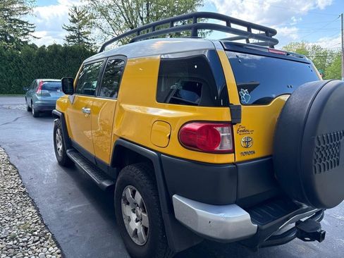 Used 2007 Toyota FJ Cruiser 4WD image 4