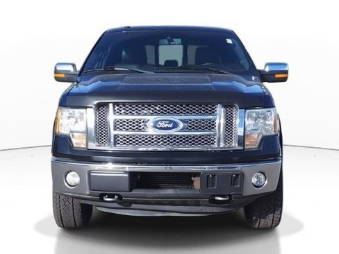 Used 2011 Ford F150 Lariat w/ Lariat Chrome Pkg image 2