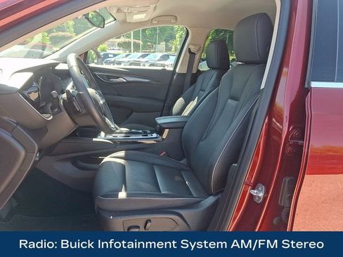 Used 2023 Buick Envision Essence FWD image 2