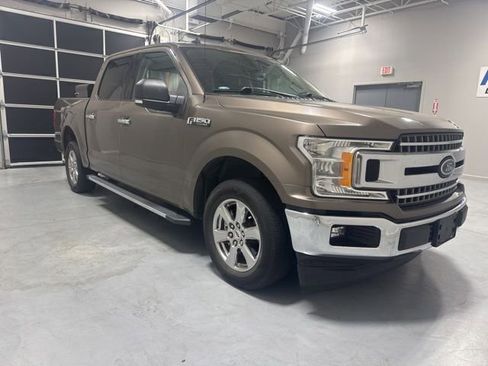 Used 2019 Ford F150 XLT w/ Equipment Group 301A Mid RWD image 3