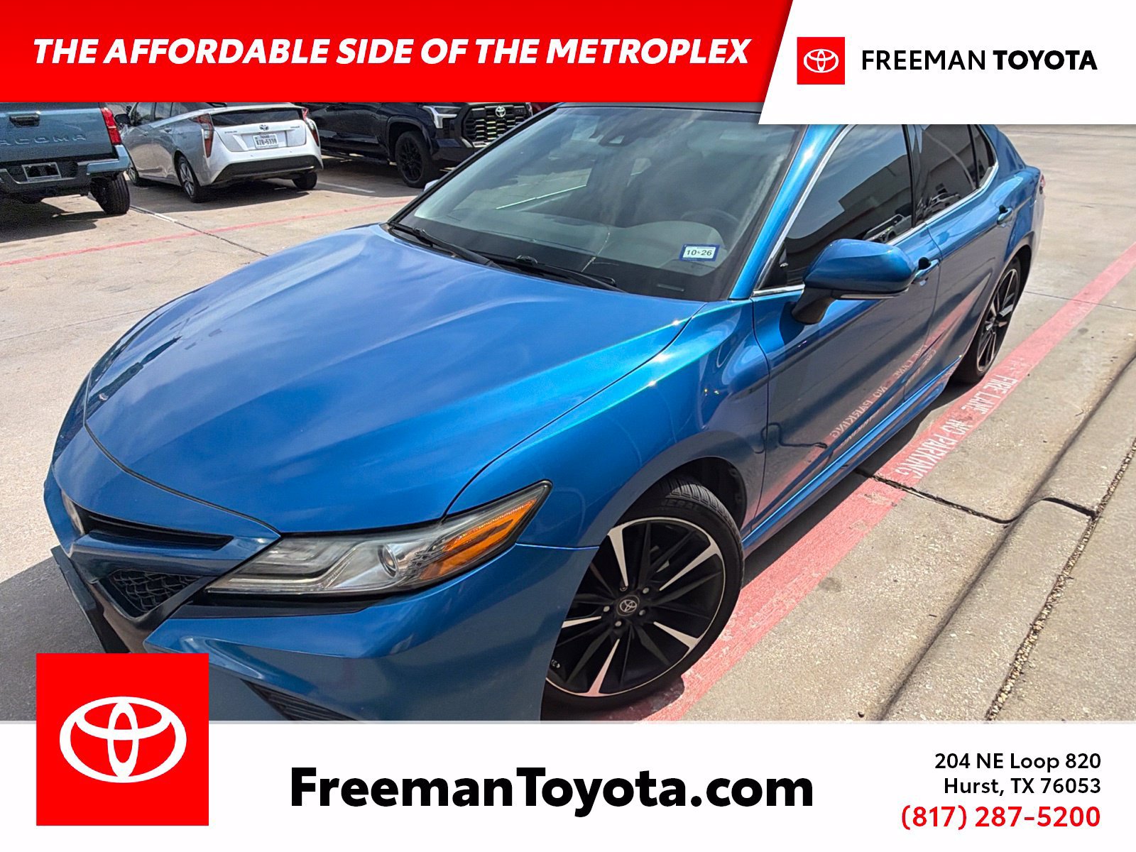 Used 2019 Toyota Camry XSE FWD image 1