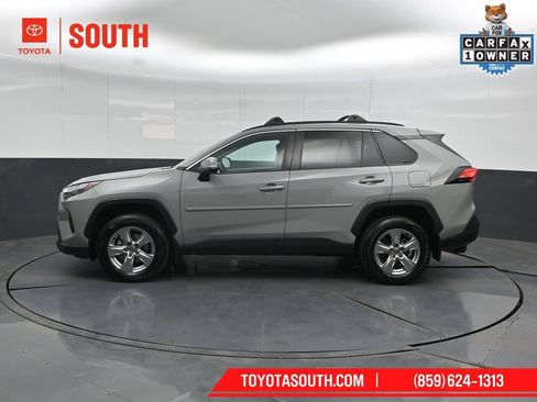 Used 2022 Toyota RAV4 XLE w/ Convenience Package AWD/4WD image 7