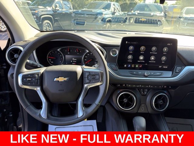Used 2026 Chevrolet Blazer LT FWD image 17