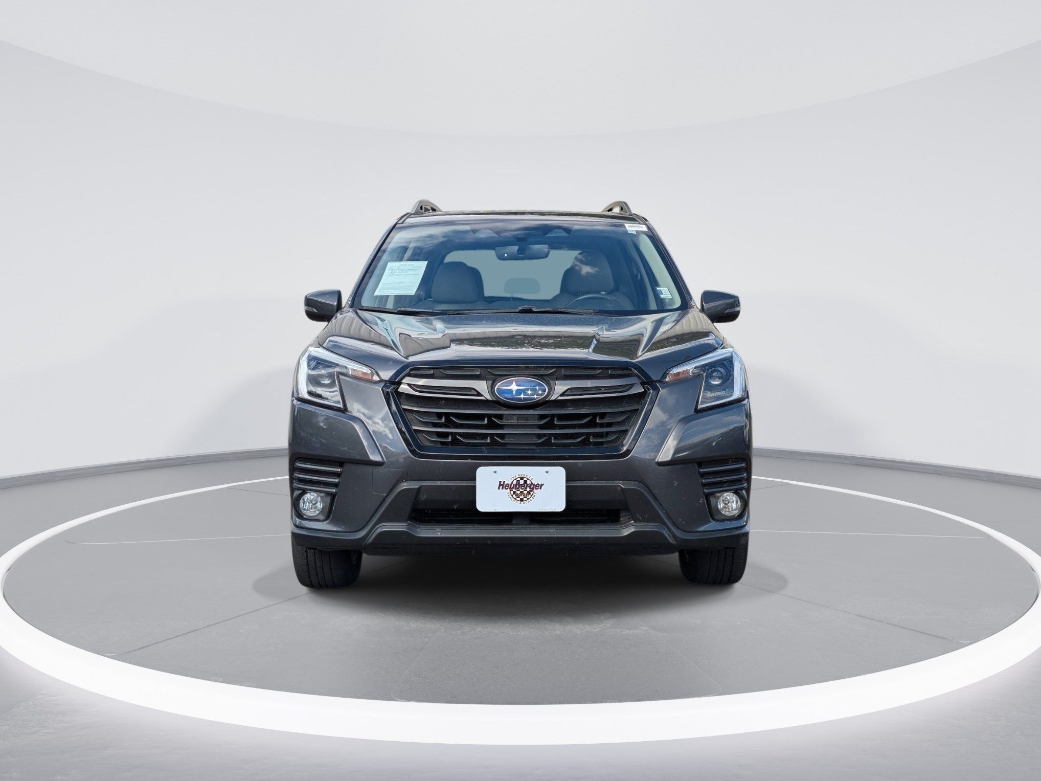 Used 2023 Subaru Forester Limited AWD/4WD image 2