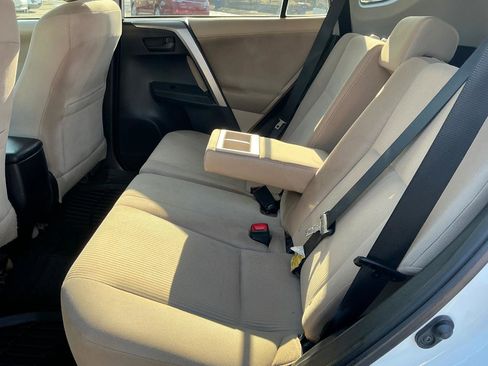 Used 2013 Toyota RAV4 LE image 12