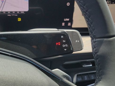 New 2026 Audi Q3 quattro 2.0T AWD/4WD image 15