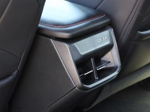 New 2026 Dodge Charger Scat Pack w/ Blacktop Package AWD/4WD image 19