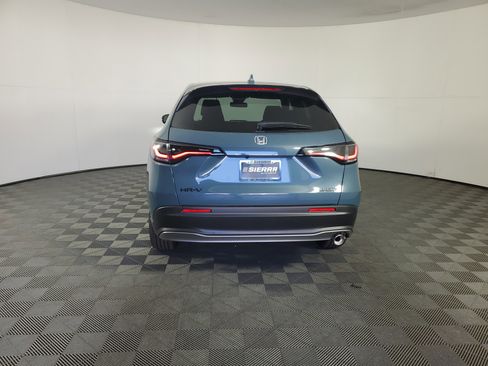 New 2026 Honda HR-V Sport image 5