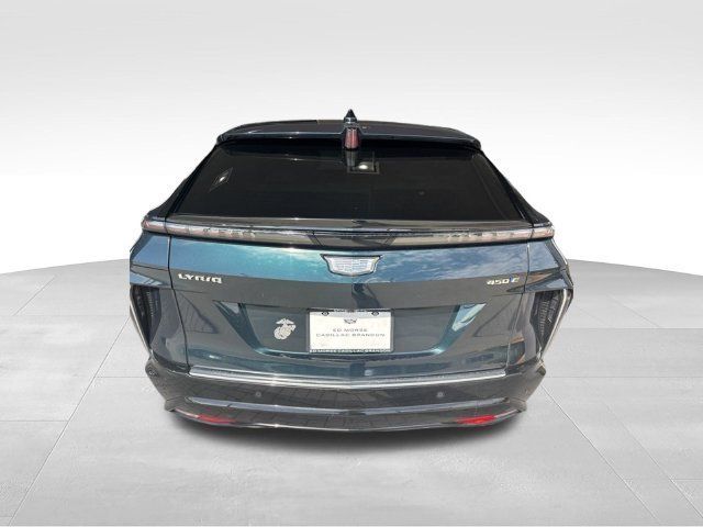 Certified 2024 Cadillac Lyriq Luxury RWD image 6