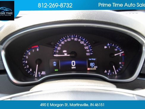 Used 2015 Cadillac SRX Luxury w/ Driver Awareness Package image 18