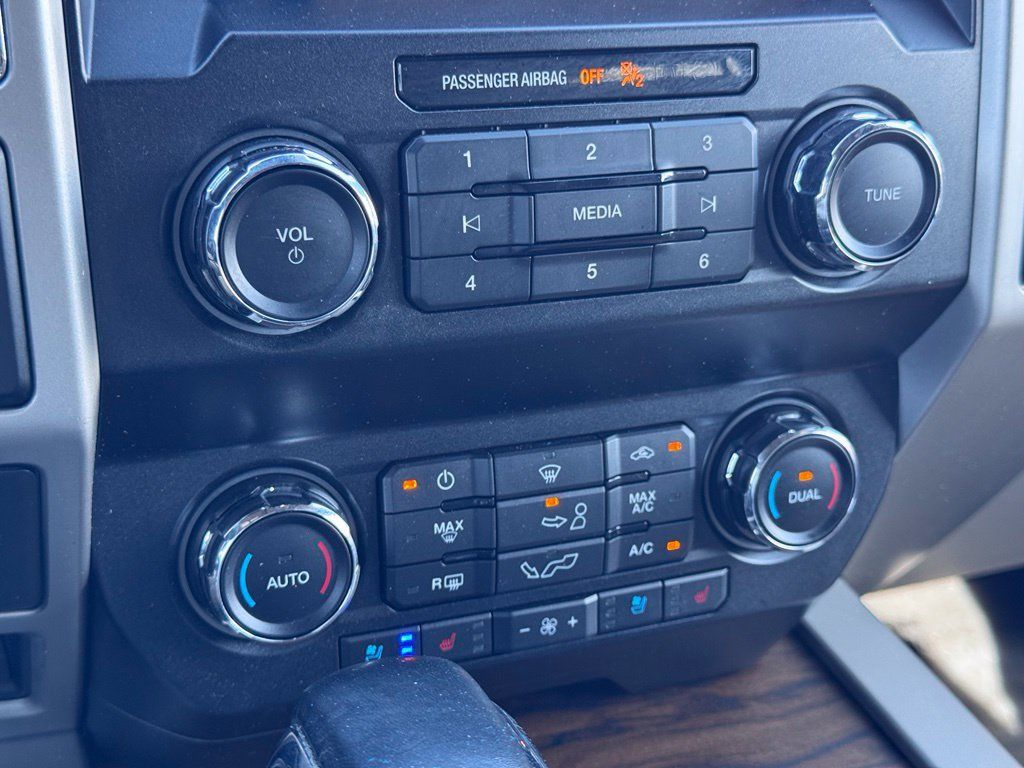 Used 2019 Ford F150 Lariat AWD/4WD image 15