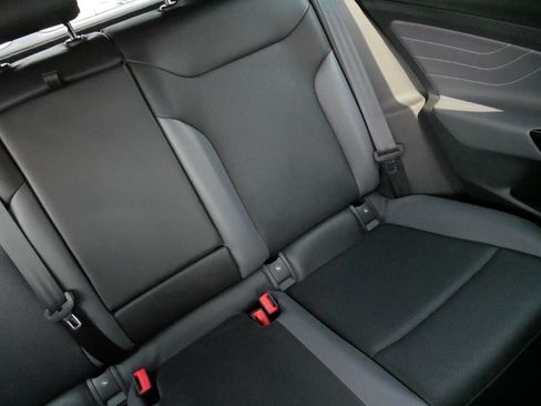 Certified 2023 Volkswagen ID.4 Pro S AWD/4WD image 15