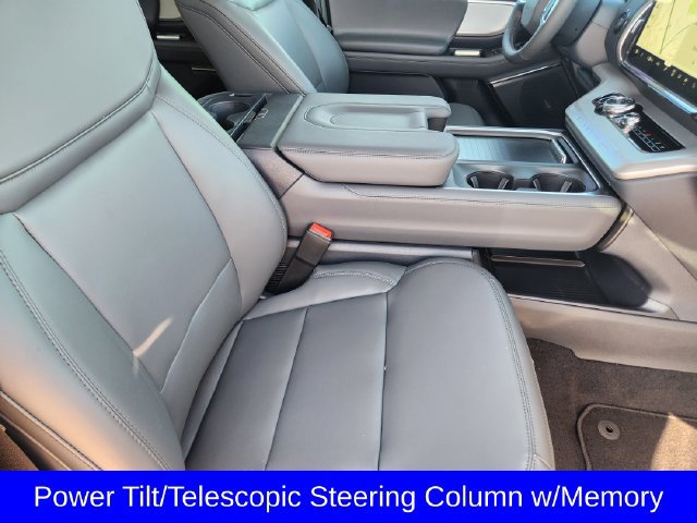 New 2027 Ford Expedition Active RWD image 13