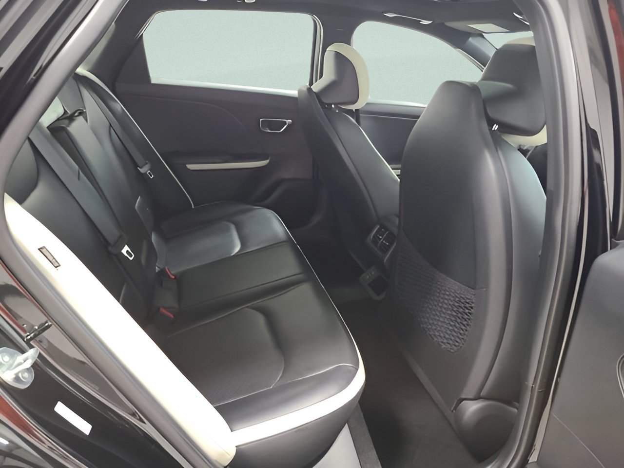 Used 2025 Kia K4 GT-Line Turbo FWD image 15
