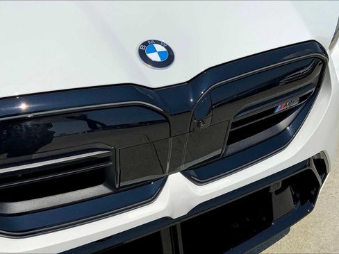 Used 2026 BMW M5 w/ Carbon Package image 57