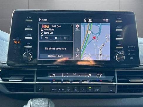 Certified 2024 Toyota Sienna XLE Woodland Edition AWD/4WD image 85