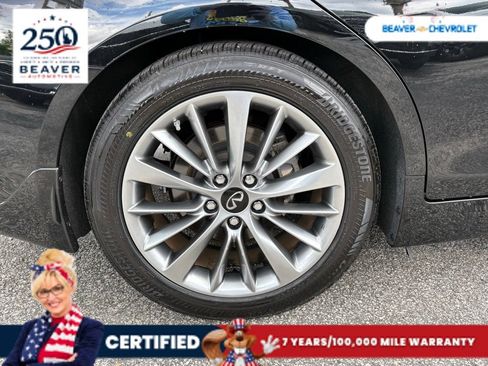 Used 2023 INFINITI Q50 Luxe w/ Cargo Package RWD image 10