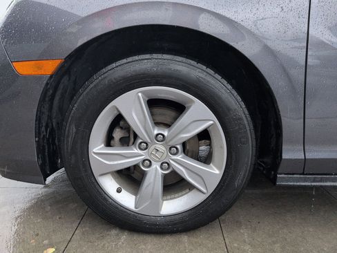 Used 2018 Honda Odyssey EX-L image 13