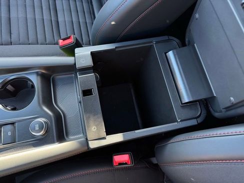 New 2026 Ford Explorer ST-Line w/ ST-Line Street Pack image 21