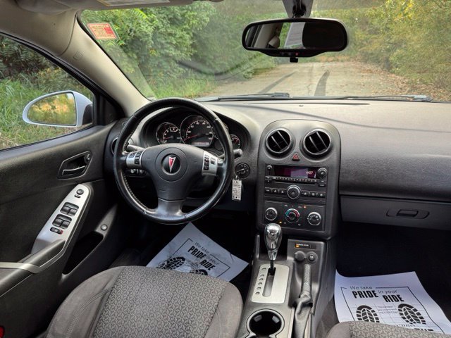 Used 2010 Pontiac G6 Sedan FWD image 24