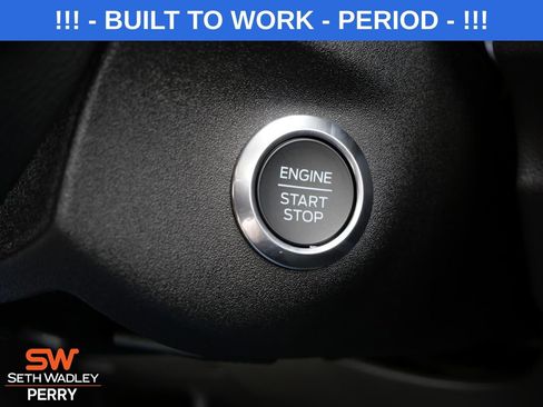 New 2026 Ford Transit 250 148 Medium Roof image 24