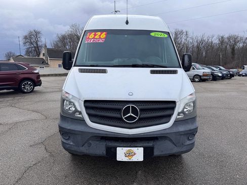 Used 2015 Mercedes-Benz Sprinter 3500 image 2