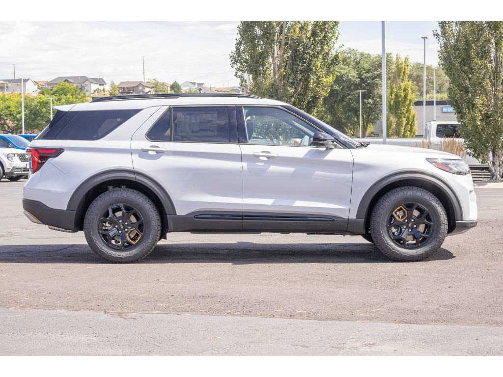 New 2026 Ford Explorer Tremor w/ Tremor Convenience Package AWD/4WD image 2